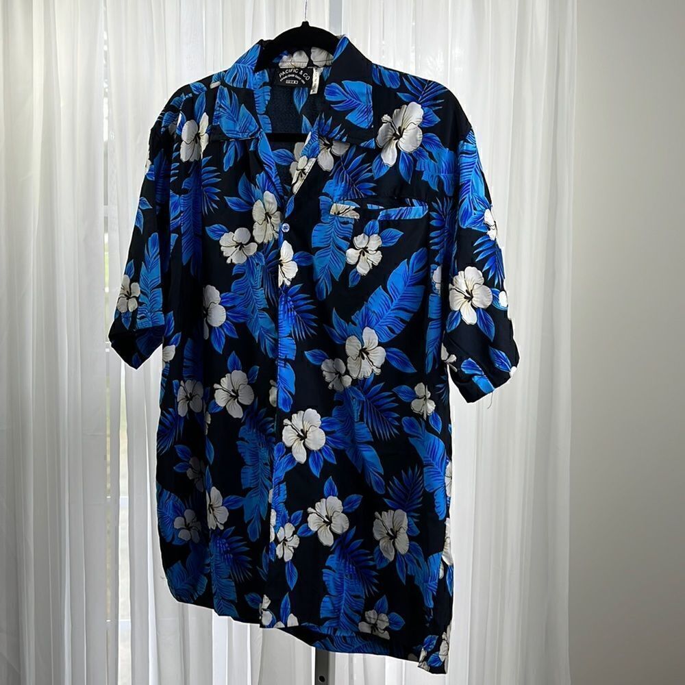 Pacific & Co Hawaiian Shirt Small